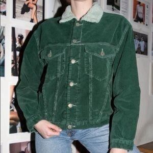 ❤️SOLD❤️RARE brandy Melville green shearling corduroy jacket
